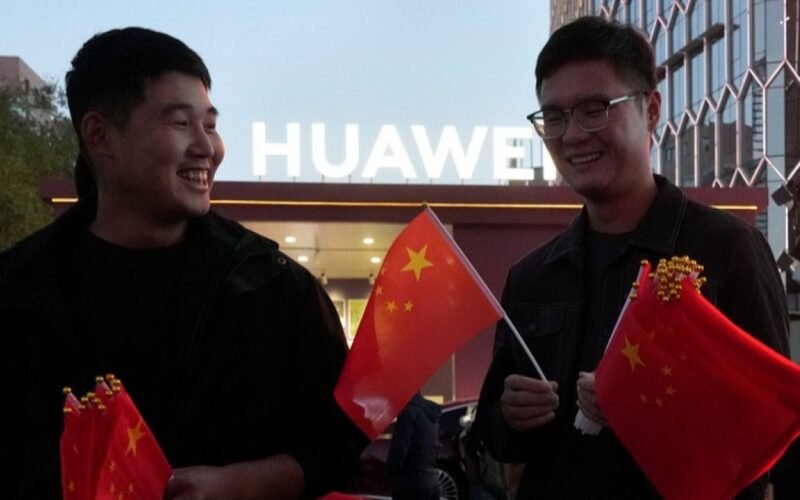 España sucumbe a la presión de EE.UU. y cancela a última hora su contrato con Huawei