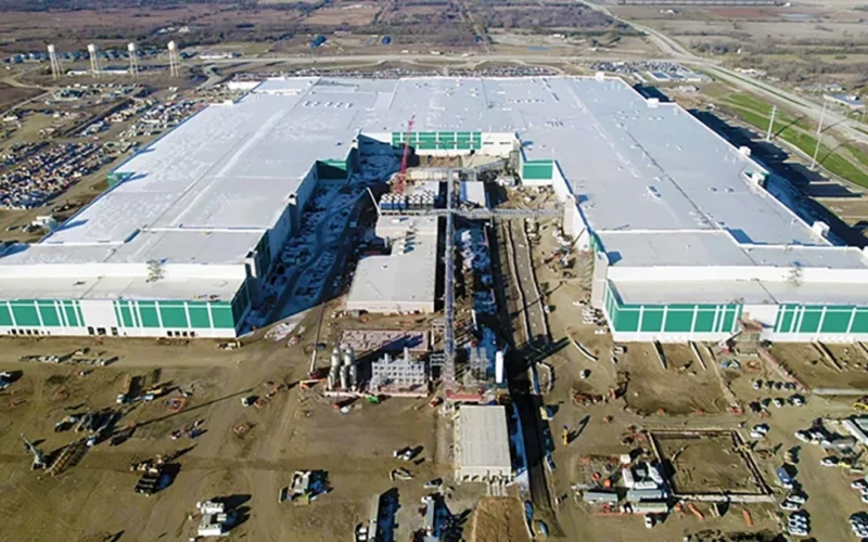 Panasonic comienza la producción de baterías en la planta construida por ACS en Kansas
