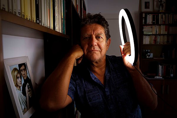 Pedro Casablanc: «El cine idealiza a los villanos, pero los malos reales son los más burros: Trump, Putin, Milei, Abascal…»