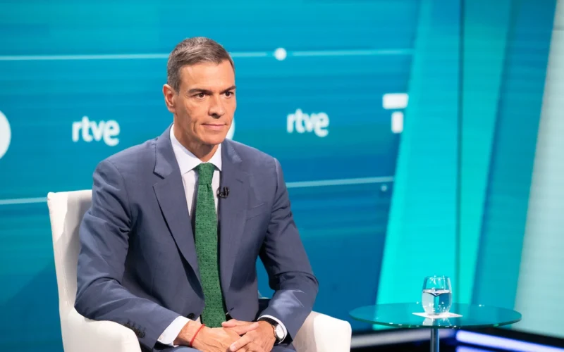 La ley de estabilidad y la Airef desmienten al Gobierno: el ahorro de la quita de deuda no puede ir a gasto social