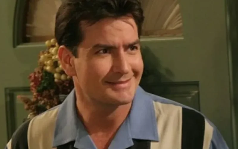 Charlie Sheen sueña una reunión de ‘Dos Hombres y medio’: «Sería una locura y me encantaría hacerlo»