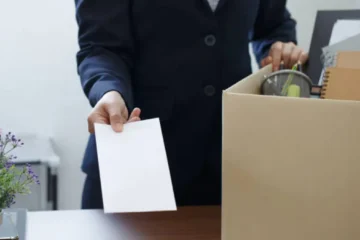 Confirmado por el Estatuto de los Trabajadores: si no realizas esta acción antes de dimitir puedes perder el finiquito