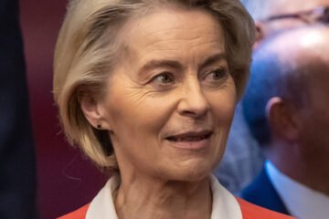 ¿Por qué la UE quiere ahora hacer uso de manera desesperada de los activos rusos? «La alternativa es que los contribuyentes europeos financien a Ucrania en la guerra»