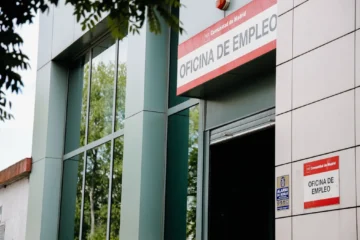 Subsidio para mayores de 52 años en 2026: así quedan los requisitos y los 480 euros mensuales del SEPE