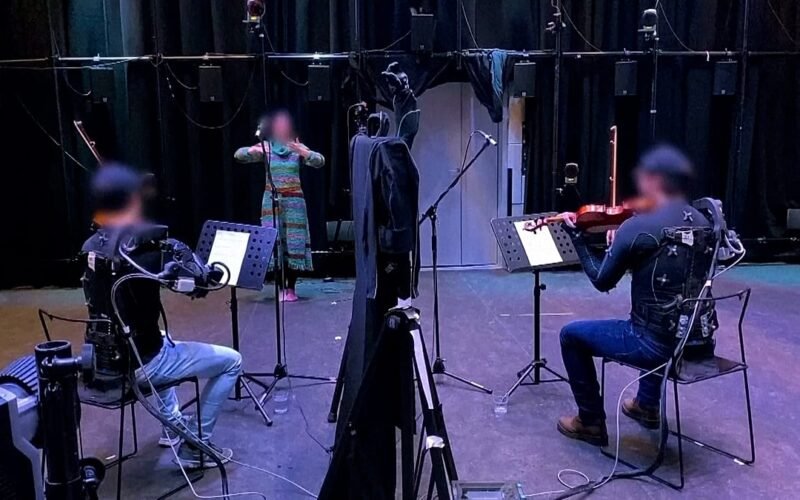 La robótica mejora la sincronía musical entre intérpretes gracias a un exoesqueleto