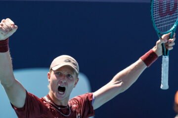 Martín Landaluce salva un punto de partido ante Korda y alcanza los cuartos de final en Miami