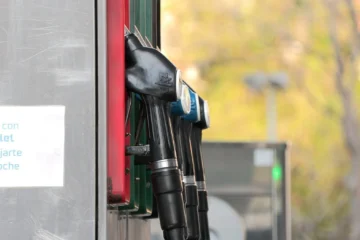 La guerra en Irán rebajará el crecimiento en España al 2%, con la inflación entre el 3% y el 4%