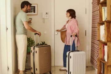 La ley lo deja claro: es un mito que la empresa pueda decidir tus vacaciones