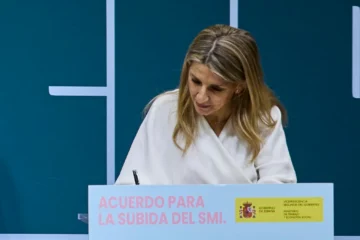 El Gobierno lo confirma: los trabajadores que cobren el SMI no tendrán que pagar el IRPF