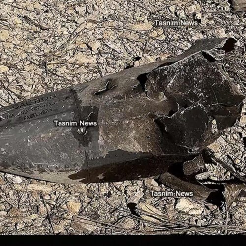 EEUU busca a su piloto abatido tras las líneas enemigas de Irán