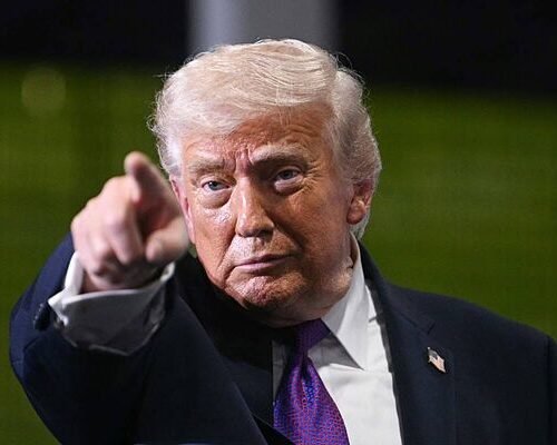 Trump vuelve a prorrogar indefinidamente el alto el fuego amparándose en una presunta «grave división» en el Gobierno de Irán