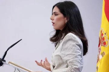 La tensión entre PP y Vox hace peligrar posibles pactos en Aragón y Castilla y León: «No nos fiamos del PP»