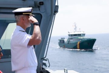 Un dron suicida, rescates acuáticos y amenazas terroristas… las Fuerzas Armadas exhiben su capacidad de actuación frente a Felipe VI