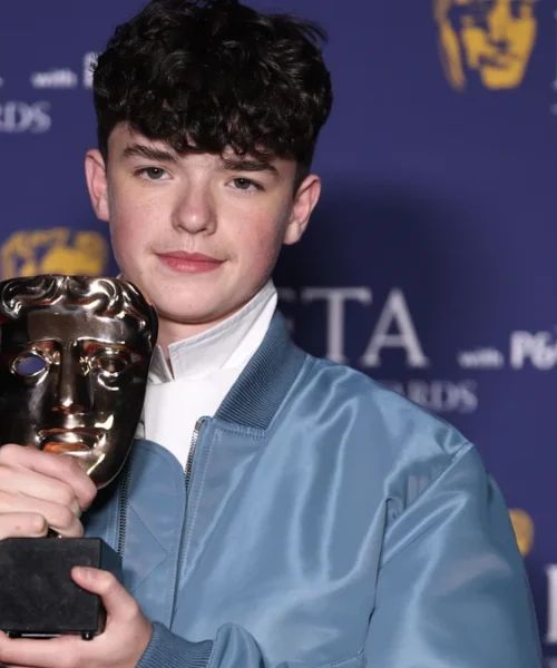 ‘Adolescencia’ arrasa en los BAFTA de televisión 2026 con cuatro premios y se consolida como el gran fenómeno del año