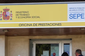El SEPE se ve obligado a aclarar qué pasa con el subsidio por cotizaciones insuficientes si se tiene ingresos familiares