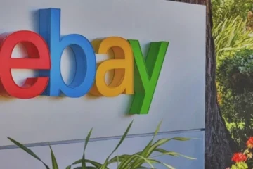 La cadena de tiendas GameStop lanza una opa de 47.335 millones sobre eBay