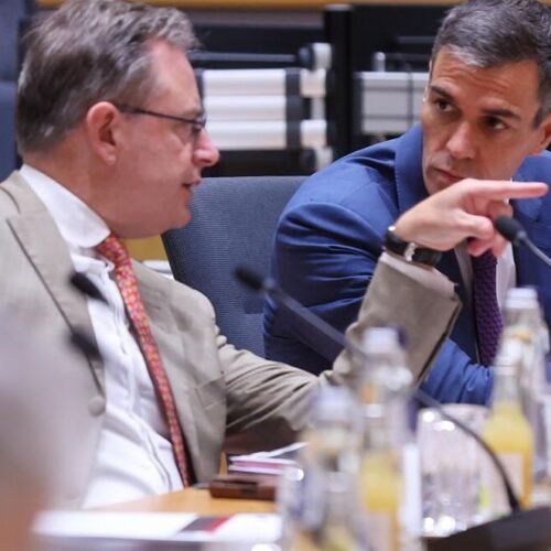 Tensión entre Sánchez y algunos líderes europeos por la migración y la regularización exprés de España: «Lo que haces afecta a otros países»