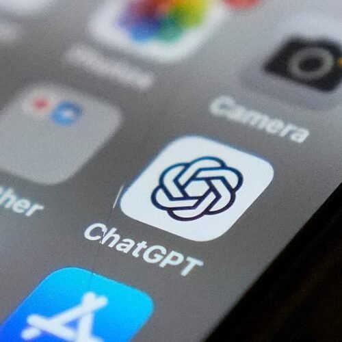 Los chatbots de IA critican más a líderes occidentales que a autoritarios, según un estudio