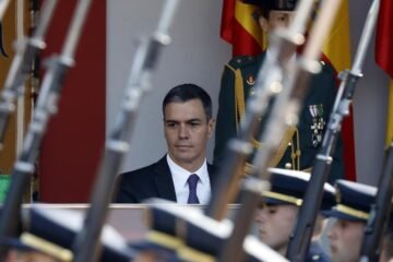El gasto militar de Sánchez sólo concita el aplauso de Trump: izquierda y derecha exigen explicaciones y acusan al Gobierno de opacidad