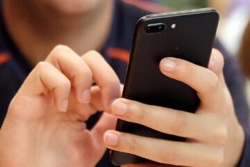 Las nuevas normas de transparencia de la UE sobre IA alcanzan a todos: de las Big Tech a influencers