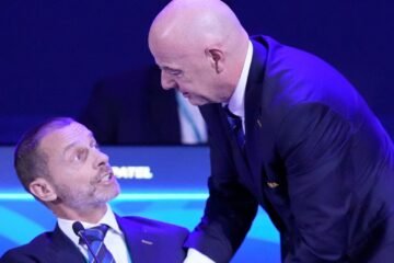 Una carta, acusaciones de chantaje, Trump… todas las armas que hay para derrocar a Gianni Infantino