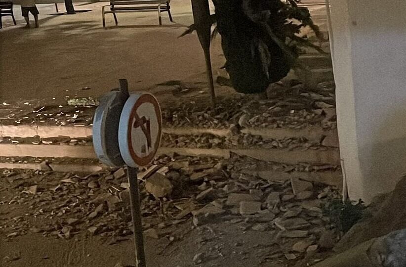 Un fuerte terremoto de intensidad 5 sacude Granada de madrugada y causa daños materiales