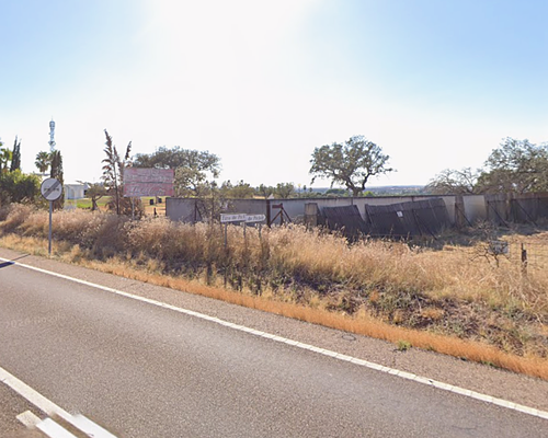 Un muerto y cinco heridos, uno de ellos grave, tras un accidente múltiple en la N-523 en Badajoz