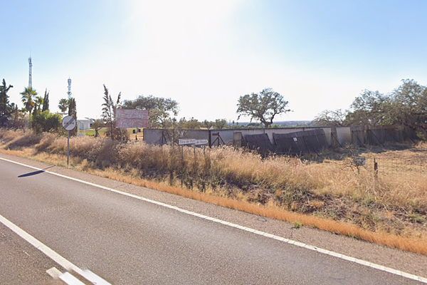 Un muerto y cinco heridos, uno de ellos grave, tras un accidente múltiple en la N-523 en Badajoz