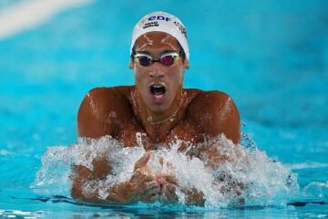 La natación española se agarra al futuro: dos medallas, 16 récords y 23 finalistas