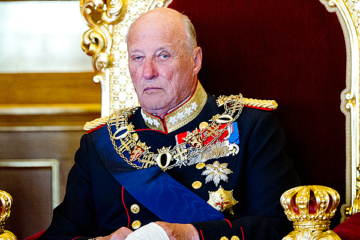 Empeora el estado de salud del rey Harald de Noruega, quien padece una enfermedad de la sangre