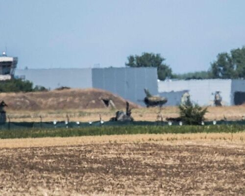 Un caza de la Fuerza Aérea húngara se estrella y el piloto consigue eyectarse justo a tiempo