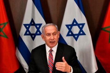 Netanyahu avisa a Hamas con aumentar los «ataques selectivos» si sigue el lanzamiento de cometas y drones