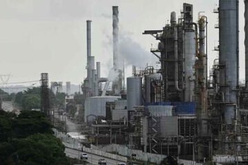 EEUU negocia con Venezuela una participación en yacimientos petroleros