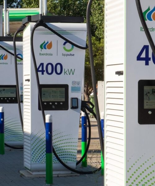 Los usuarios de Electromaps podrán usar la «app» para recargar directamente sus coches eléctricos en los puntos de recarga de Iberdrola | bp pulse de Portugal
