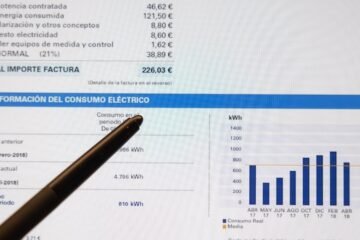 La factura eléctrica apunta a una subida del 20% en agosto con un precio de la luz disparado