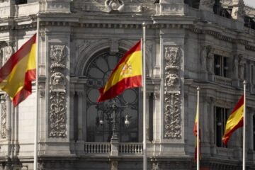 La deuda pública marca un nuevo récord histórico: 1,763 billones, 74.000 millones más que hace un año