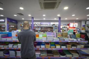 Financiar la vuelta al cole: 350 euros más cara con el crédito de la tarjeta que con un préstamo personal