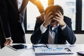 Estos son los tres límites legales que un detective privado no puede cruzar si tu empresa te investiga estando de baja