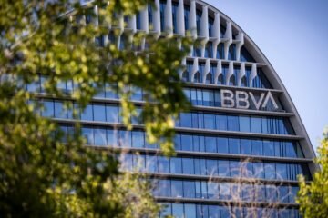 BBVA cierra la mayor recompra de acciones por 3.960 millones y abre un nuevo programa por otros 2.000 millones