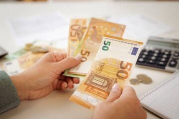 Hacienda avisa a los autónomos: presentar tarde una declaración obligatoria puede costar 200 euros