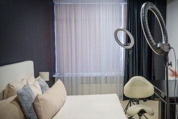Ucrania se plantea legalizar la industria del porno para financiar su fondo de guerra