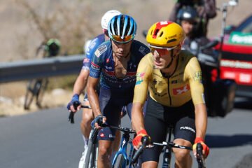 Festival español en la Vuelta: Mas se corona y Landa gana la etapa reina