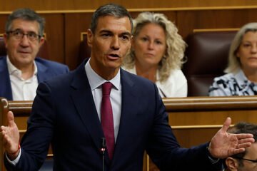 Sesión de control al Gobierno, hoy en directo | Feijóo acusa a Sánchez de «guardar silencio e insultar a los ceutíes»: «La paciencia se ha agotado»