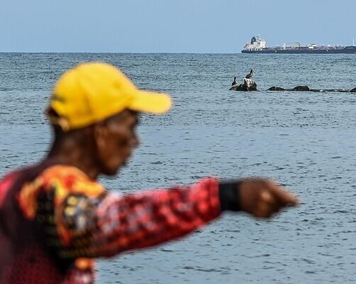 El Ejército de EEUU se prepara para una posible acción militar en torno a Cuba, según CBS