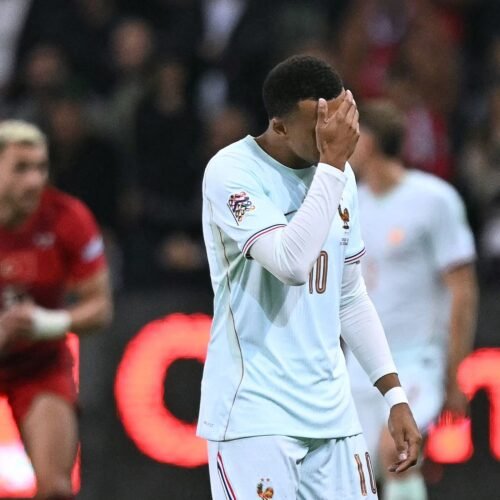 Mbappé se marcha lesionado tras anotar el gol de la victoria en el estreno de Zidane y Mancini no evita la derrota con Italia