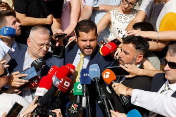 Iustitia Europa: de ejercer la acusación popular en los grandes casos de corrupción a presentarse a las generales