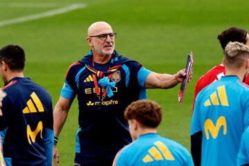 Luis de la Fuente: «Me haría muchísima ilusión ganar el Balón de Oro. Que tomen nota»