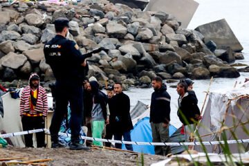 El director general de la Policía abroncó al comisario del informe sobre Ceuta