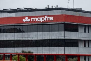 Mapfre e Intact se disputan un contrato de 8,9 millones para asegurar las viviendas de Casa 47
