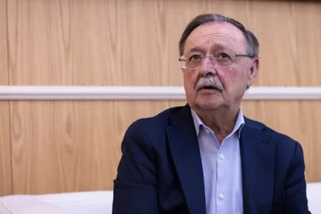 Vivas afirma que Moncloa le pidió que dejara de llamar tras alertar durante días de la crisis migratoria